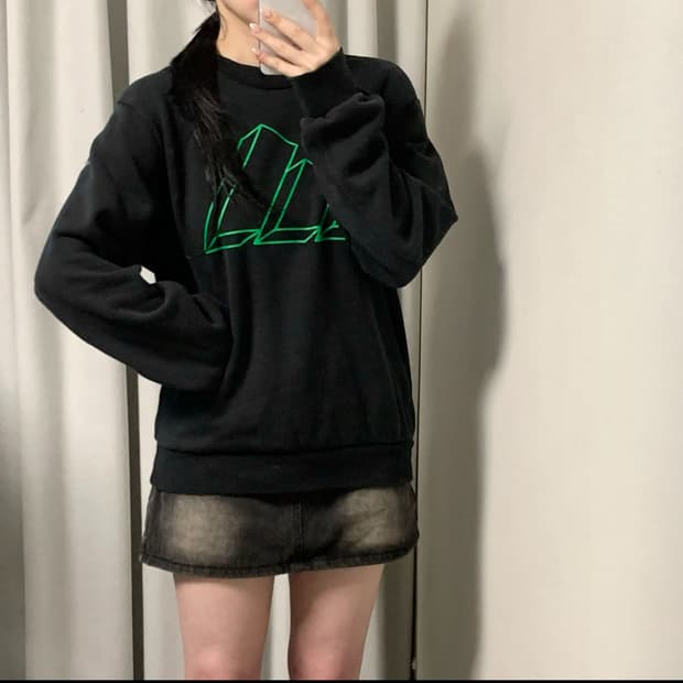 아디다스 맨투맨