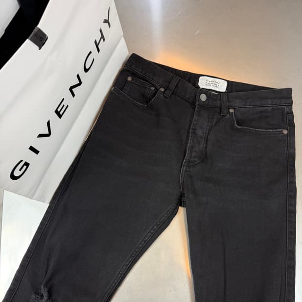 [리오브전포점] 지방시 스키니진 31 청바지