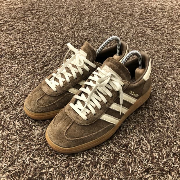 245 아디다스 스페지알 브라운 스니커즈
