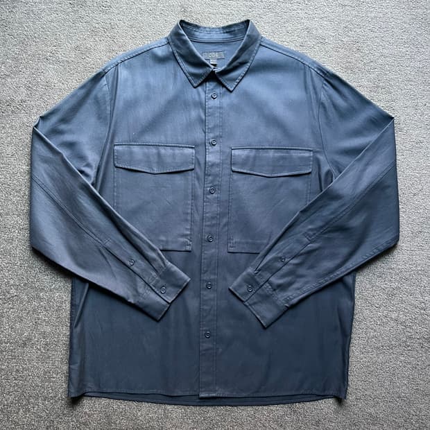 COS 오버사이즈 투 포켓 셔츠 [L]