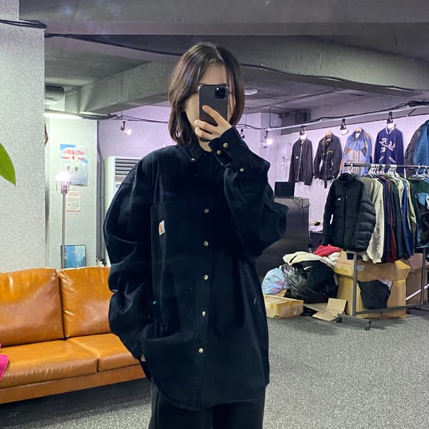 칼하트 패치로고 원포켓 블랙 셔츠 B3157