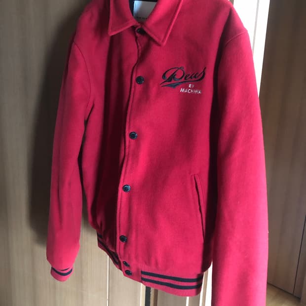 데우스 엑스 마키나 자켓(착샷포함)