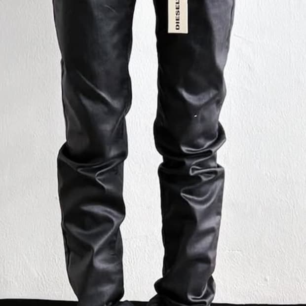 디젤 Diesel wax coated black denim