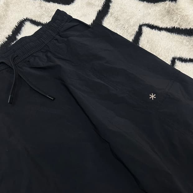 [M]스노우피크 씬테크 나일론 우븐 플레어 스커트/블랙