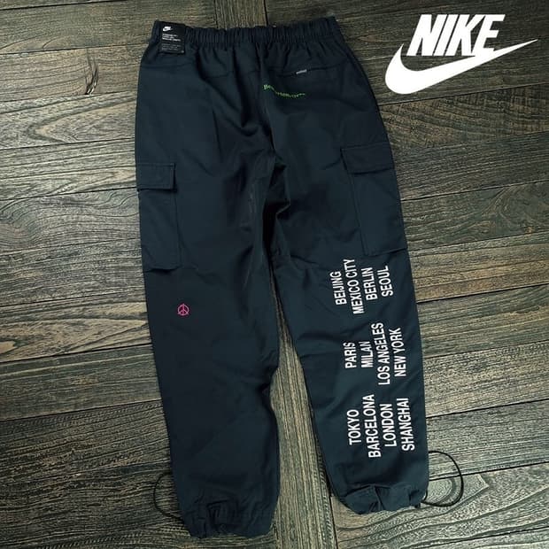 [나이키 (새상품)멀티 자수 스트링 카고 팬츠 블랙 M19427