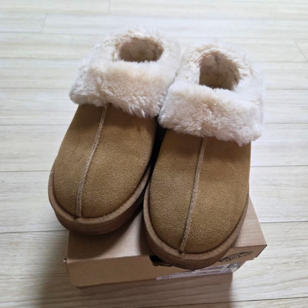 누오보 어그 240사이즈