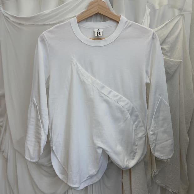 noir kei ninomiya AD2022 L/S TOP