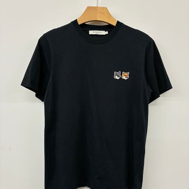 메종키츠네 더블폭스 헤드 패치 반팔 티셔츠 PN9786
