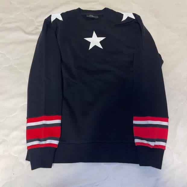 티시 지방시 14SS 스타 스웻셔츠