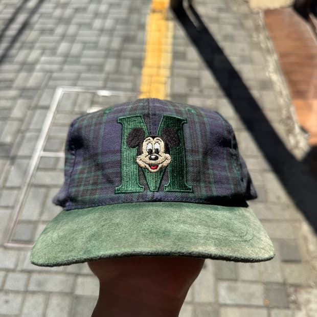 Vintage 90s MikeyMouse cap 🧢