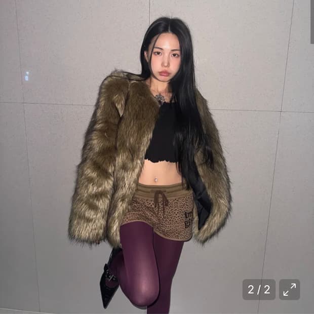 미스테리어스호텔 CITY GIRL MIX FUR JK 브라운