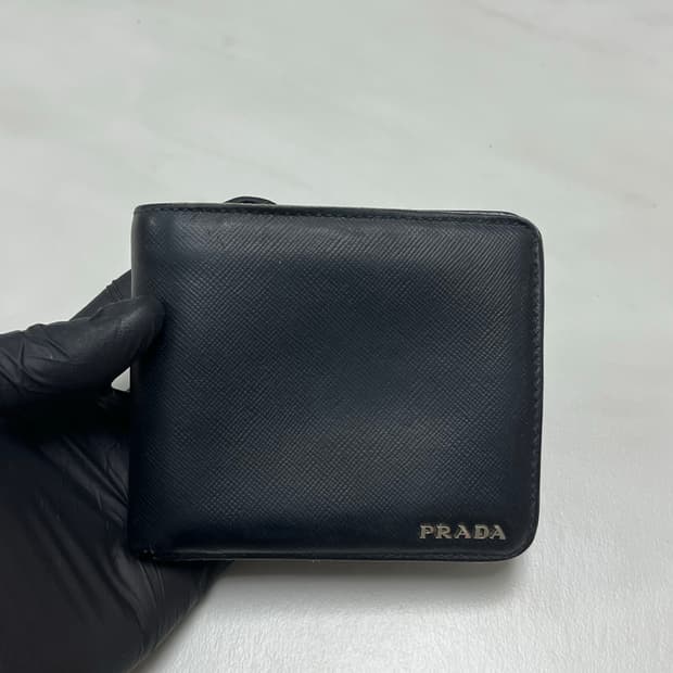 프라다 사피아노 반지갑