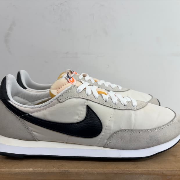 나이키 와플트레이너2.  270