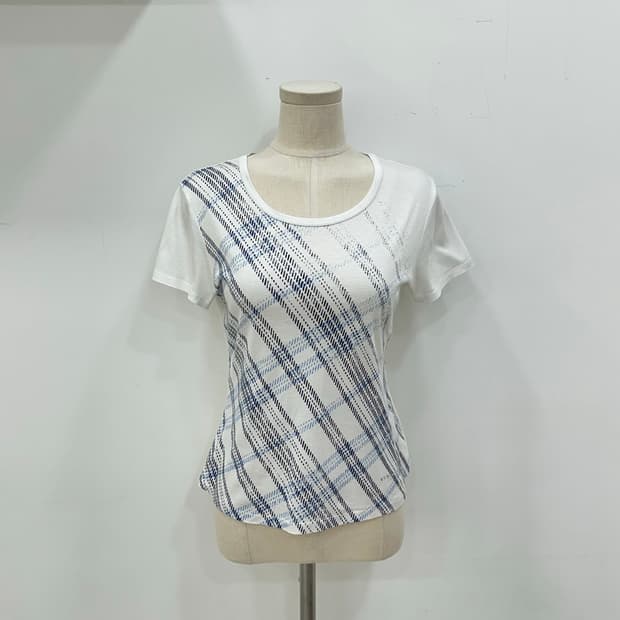 버버리 여성 반팔