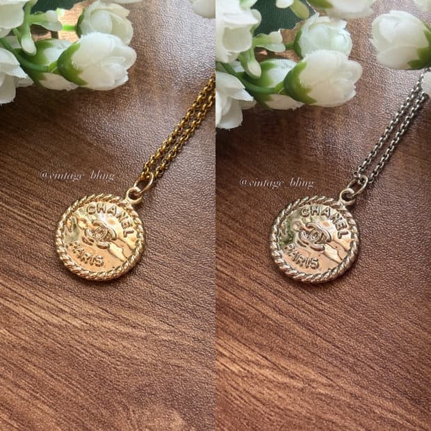 샤넬 No.5 코인 목걸이