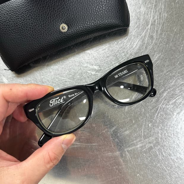 FUCT 퍽트 뿔테 안경 