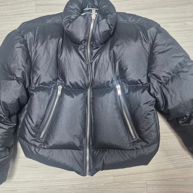 렉토 샤이닝 구스다운 패딩 m사이즈