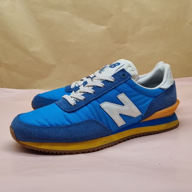 뉴발란스 720 여성 운동화 230