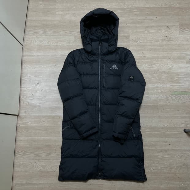 아디다스 액티브 덕다운 퍼포먼스 로고 후드 롱패딩 점퍼 [블랙] S/90