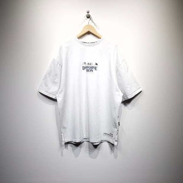 압도. 반팔티셔츠_L