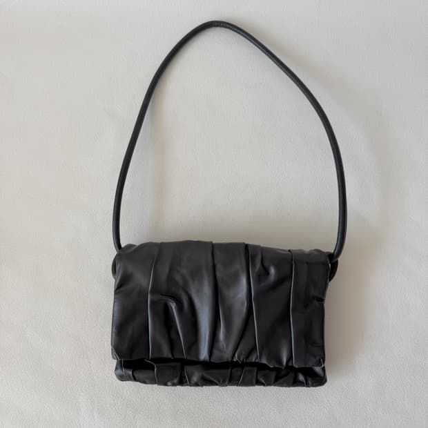 ORR 레더 숄더백