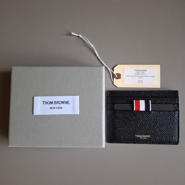톰브라운 페블 그레인 카드지갑 새상품