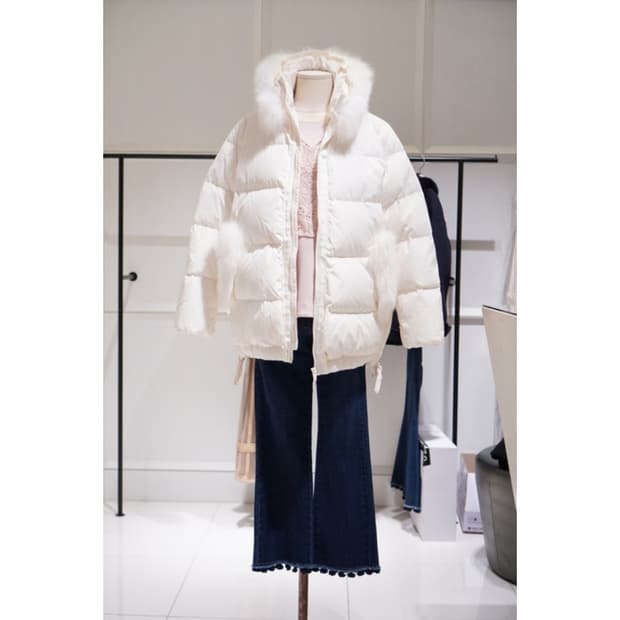 오즈세컨 폭스퍼 구스 패딩