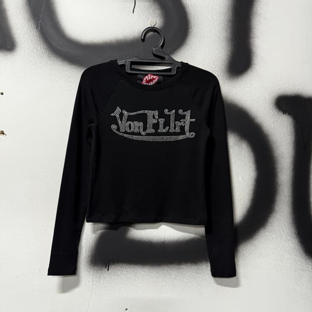 VTG 빈티지 펑크 스톤 , 비즈 디테일 크롭 롱 슬리브 티셔츠