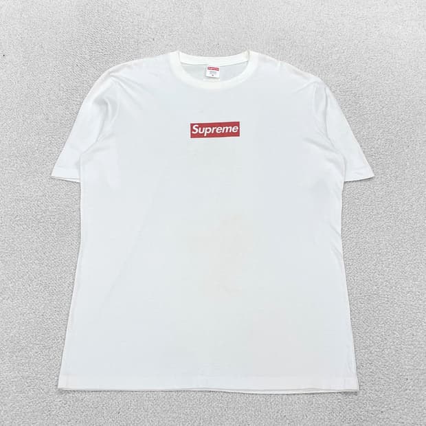 슈프림 Supreme 20주년 박스로고 반팔티 화이트