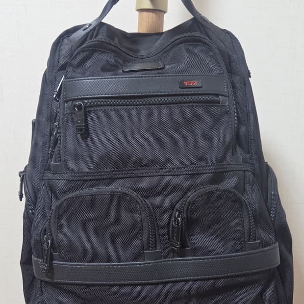 투미 알파 콤팩트 노트북 브리프 백팰