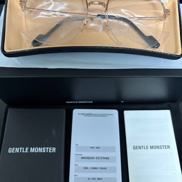 젠틀몬스터 조엘031 골드 안경