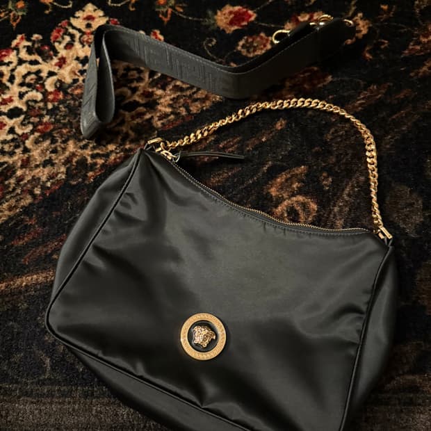 정품 베르사체 호보백 