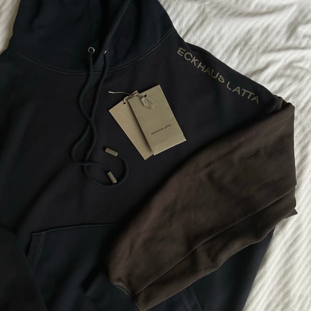 Eckhaus Latta 폴드후드