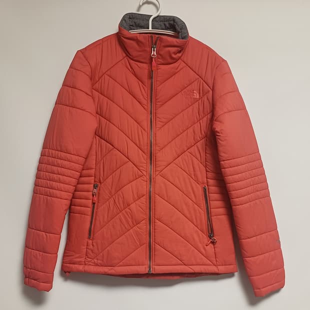 노스페이스 여성 패딩 85(S) / 폴리 충전 / 경량 아웃도어