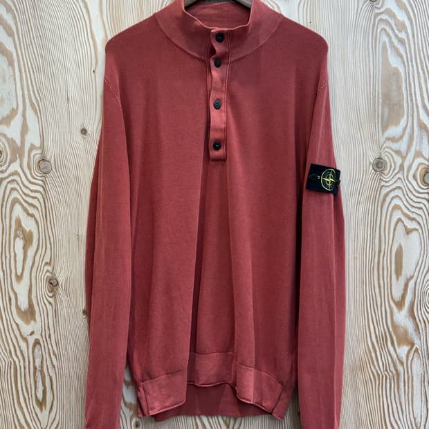 스톤아일랜드 패치 로고 하프버튼 슬리브