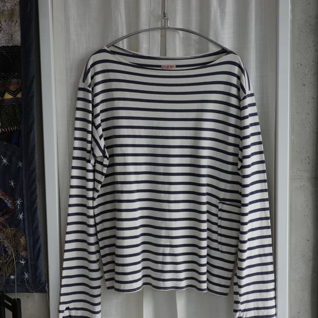 Kapital 캐피탈 스트라이프 롱슬리브