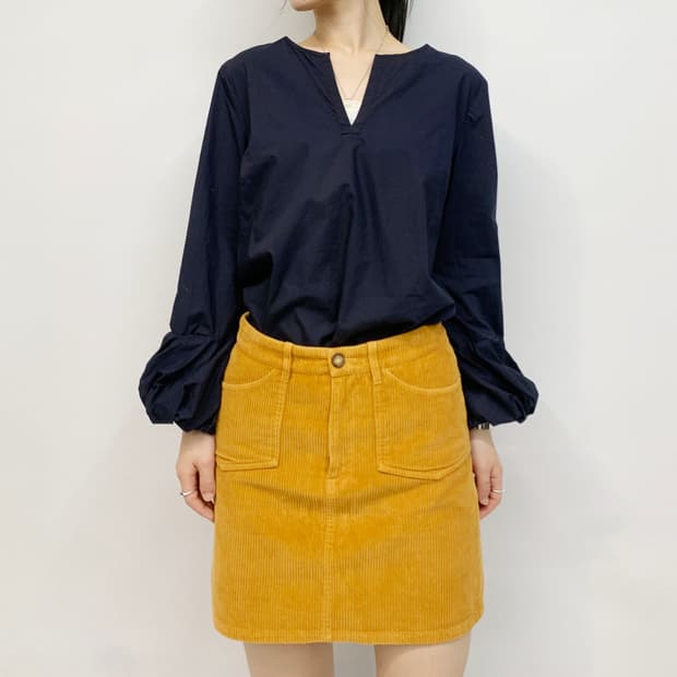 띠어리 블라우스