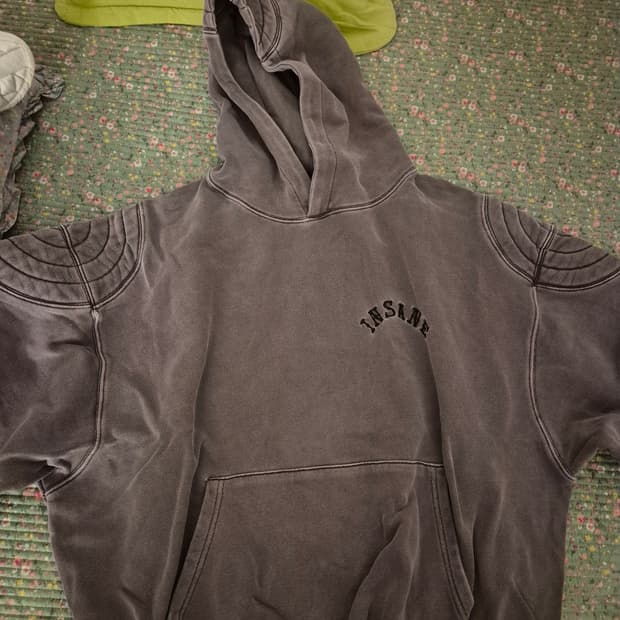 인세인개러지 패디드 후드티