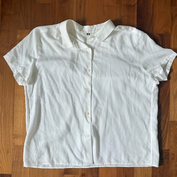 유니클로 반팔셔츠