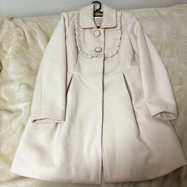 리즈리사 히메갸루 프릴 코트