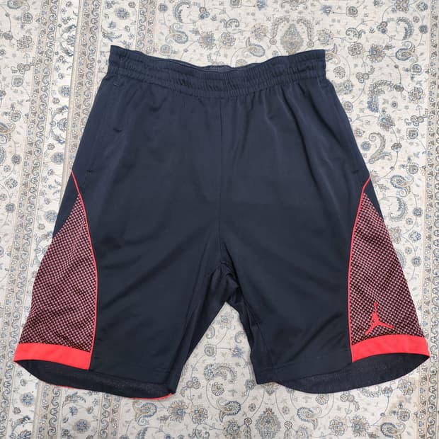 나이키 드라이핏 조던 농구 반바지 M (30-32)