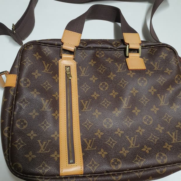 루이비통 삭보스포어 가방