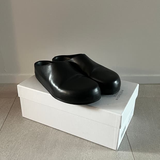 스튜디오니콜슨 클로그