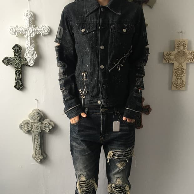 Damage punk mood trucker jacket