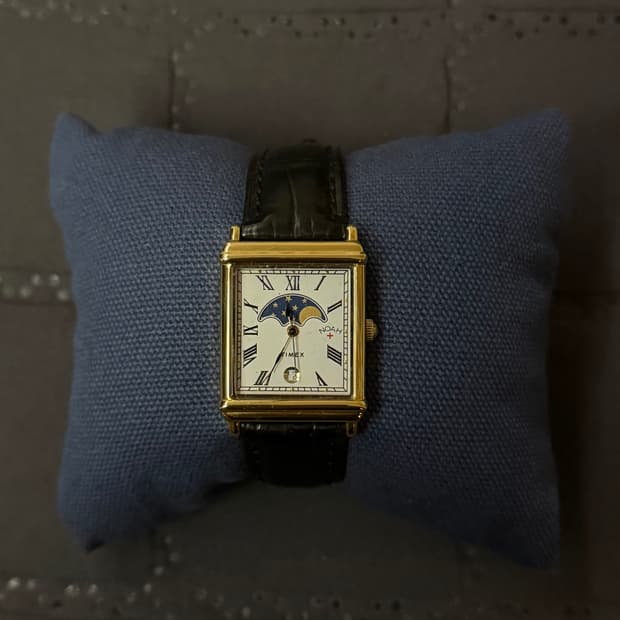 타이맥스 x 노아 문 페이즈 워치 브라운 골드