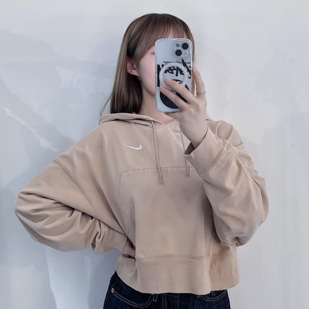 나이키 베이지 스우시 크롭 후드