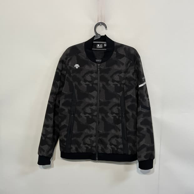 데상트 골프 경량패딩 105