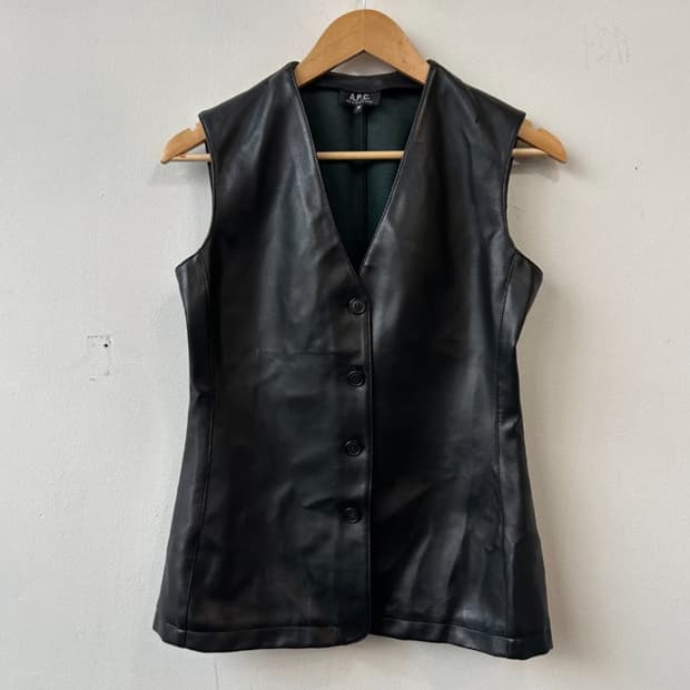 13276- A.P.C 아페쎄 레더 베스트