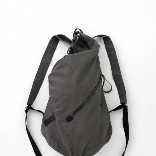 HATCHINGROOM Duffle Backpack MudCharcoal