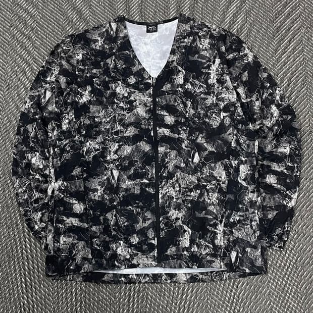 파인드 아웃 그래픽 논카라자켓 v0299